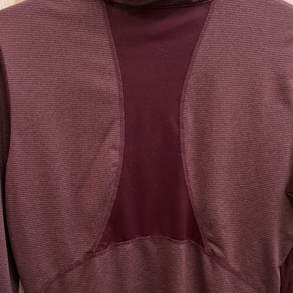 Euc workout jacket - purple - medium - asymmetrical 1/4 zip - Picture 8 of 8